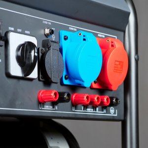 Бензиновый генератор FUBAG BS 7500 XD ES DUPLEX в Благовещенске фото