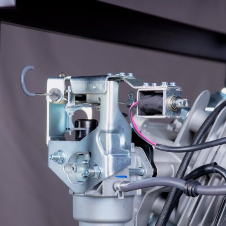 Бензиновый генератор FUBAG BS 9000 A ES с электростартером и коннектором автоматики Бензиновый генератор FUBAG BS 9000 A ES с электростартером и коннектором автоматики в Благовещенске фото